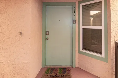 9520 Seawall Boulevard #319