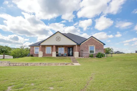 124 Stonewick Drive