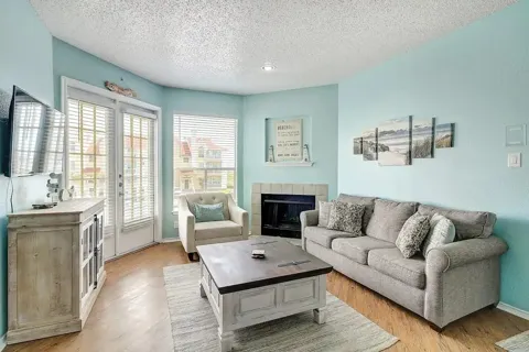 14721 Whitecap BLVD #236