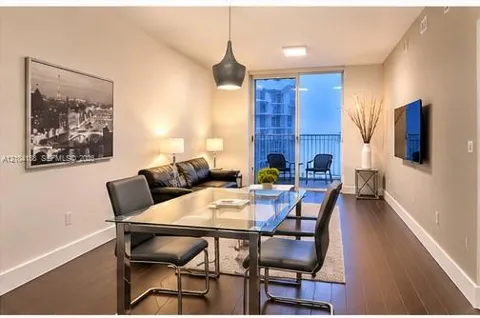 185 SE 14th Ter #1703