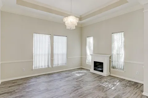 1515 Orchard Park Drive