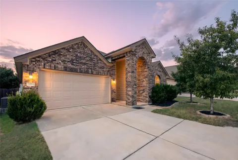11004 Bruneau Trail