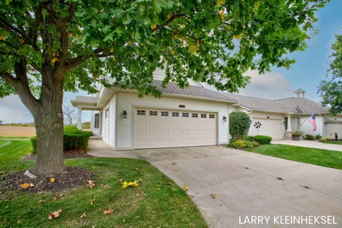 1320 St Andrews Drive #53