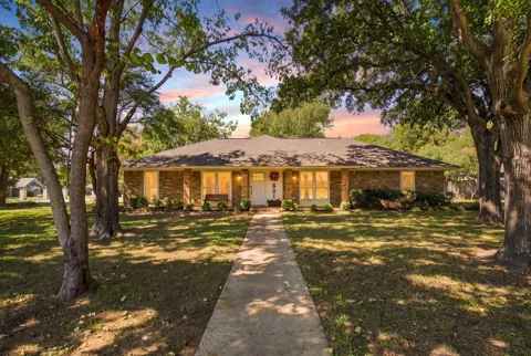 601 Cimarron Trail