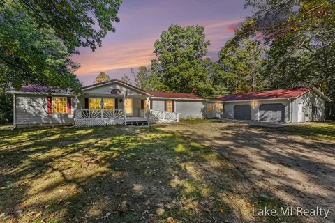 8284 13 Mile Road