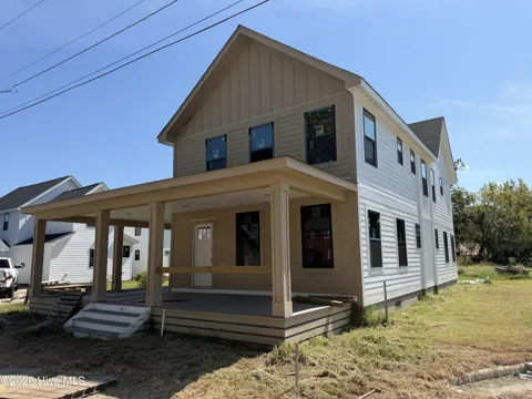 105 Bell Street