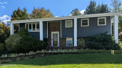 44 E Connecticut