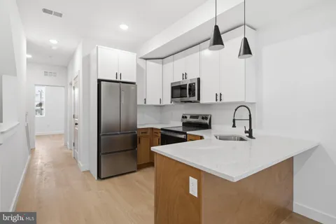 2449 6TH STREET #2