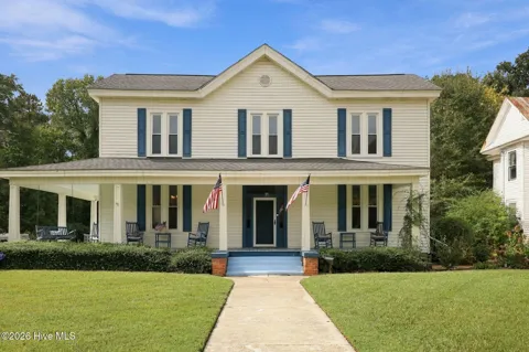 904 Church Street
