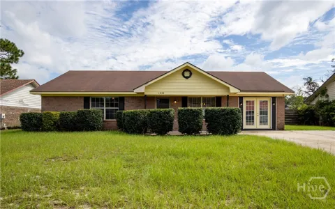 1244 Chinook Way