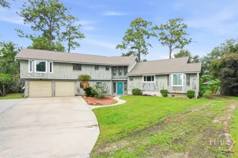 7 Lakeshore Court