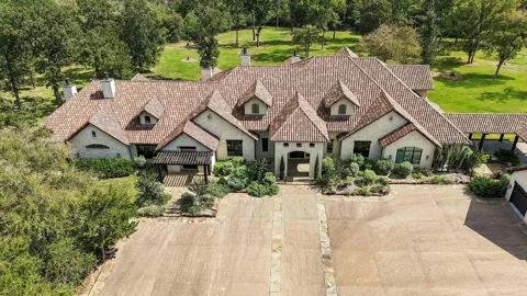 40693 Center Hill Road