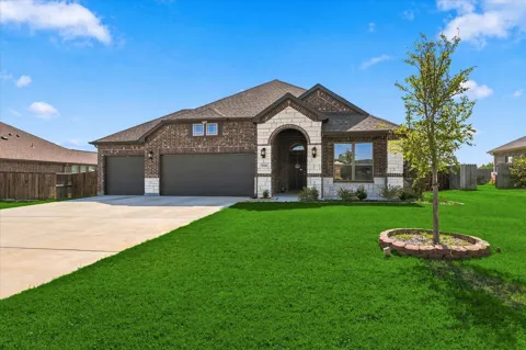 804 Mary Lee Lane