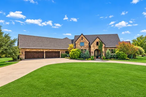 104 Blanca Meadows Court