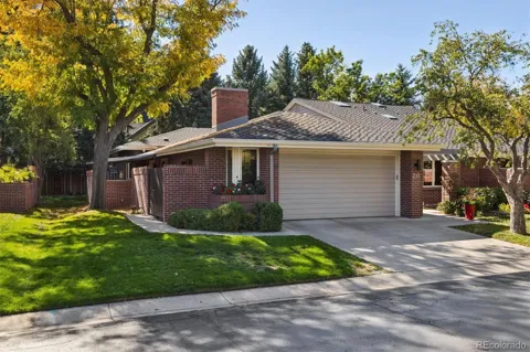 2552 E Alameda Avenue #20