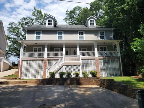 128 Brook Circle SE #128