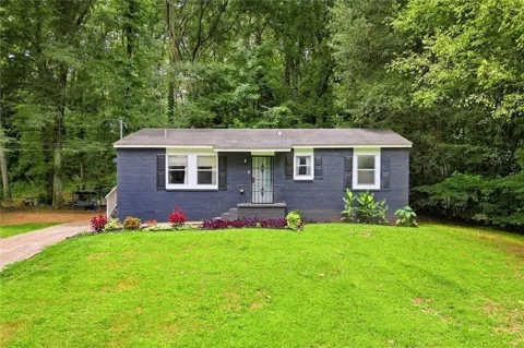 1137 Redford Drive SE