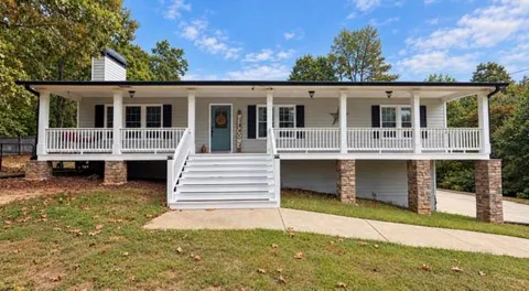 909 Lebanon Place