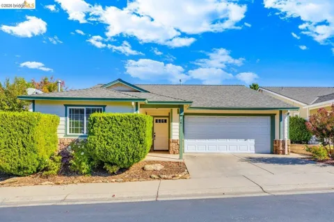 981 Country Ln