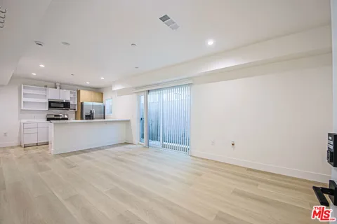 1321 June Street #3