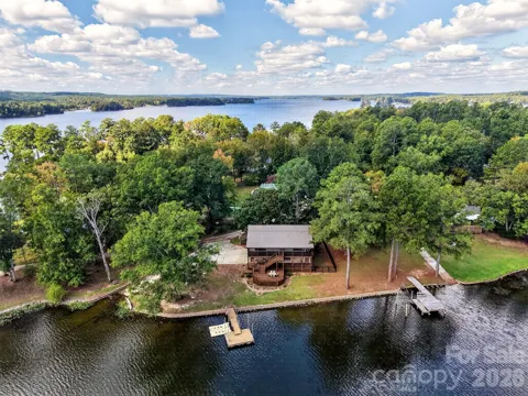 2154 Mohawk Drive
