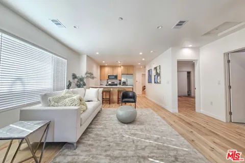 1323 June Street