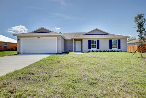 588 SW S Quick Circle