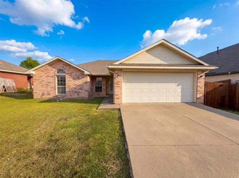 208 Comanche Trail