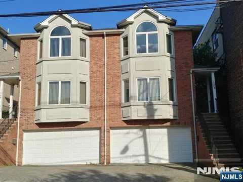 106B Roff Avenue B