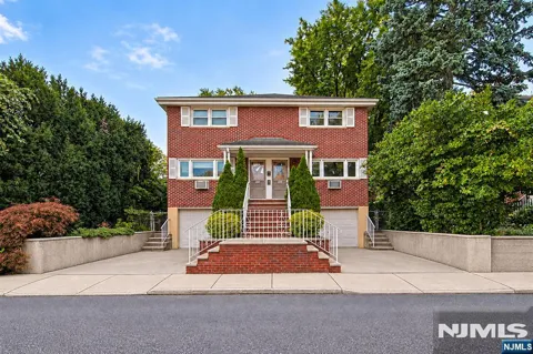 822 Inwood Terrace