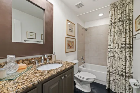 7800 Southwest Parkway #1112