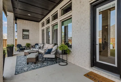 1815 Terraces Boulevard