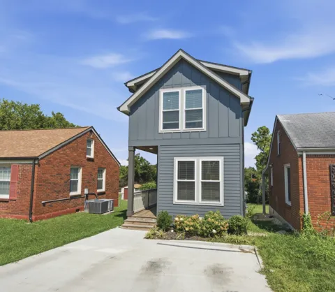 720B Groves Park Rd