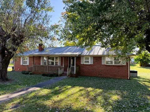 108 Black St