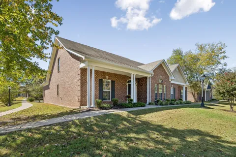 6 Hurd Ct