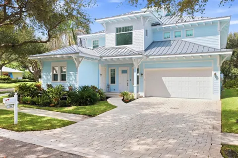 136 INTRACOASTAL CIRCLE
