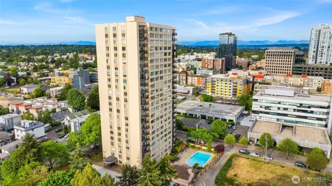 4540 8th Avenue NE #801