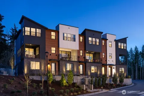 10808 (HS 55) 120TH LANE NE #D