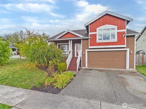 3217 82nd Drive NE