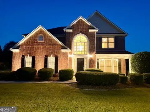 2394 Shoreline PKWY