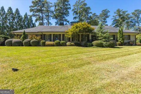 377 Old Club RD S