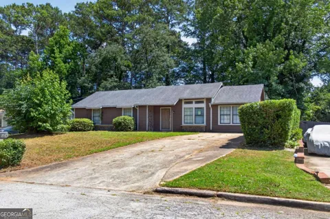 2414 Leslie Brook DR