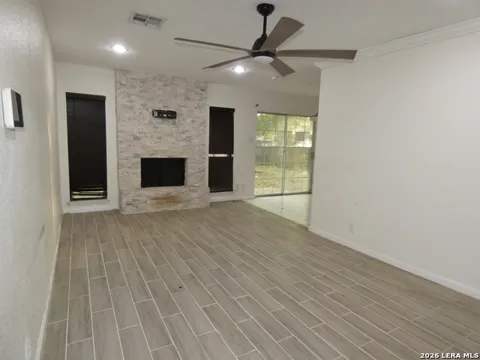 6806 Laguna Verde