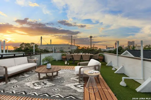 308 S MESQUITE ST #101