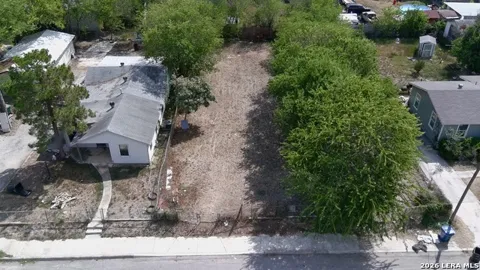 1416 W Gerald Ave 1