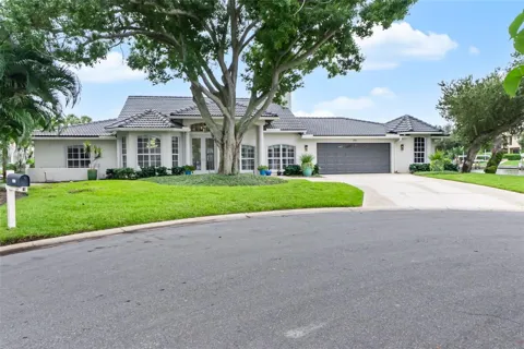 500 VENICE LANE