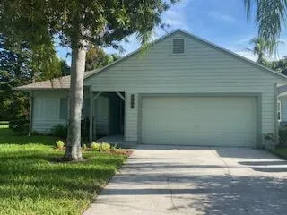 460 TAMARIND PLACE