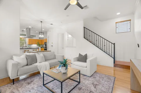 1115 Kinney Avenue #9