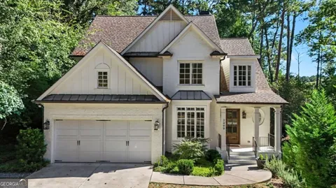 2499 Warren RD NW