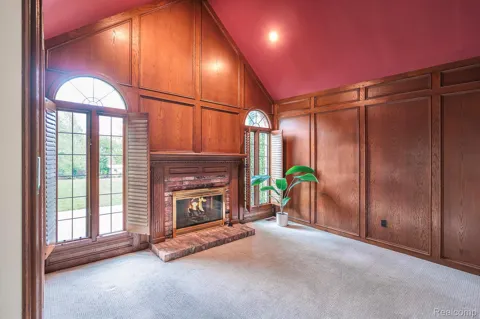 162 Kirkwood Court
